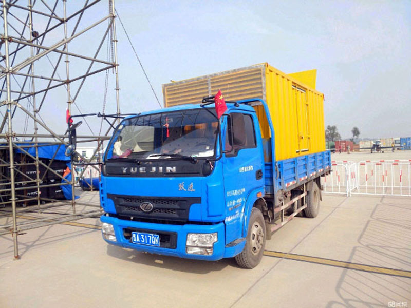 湾岭镇800KW柴油发电机组油耗是多少？