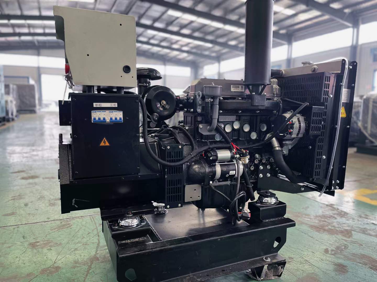 湾岭镇如何降低电感性负载对发电机的影响？