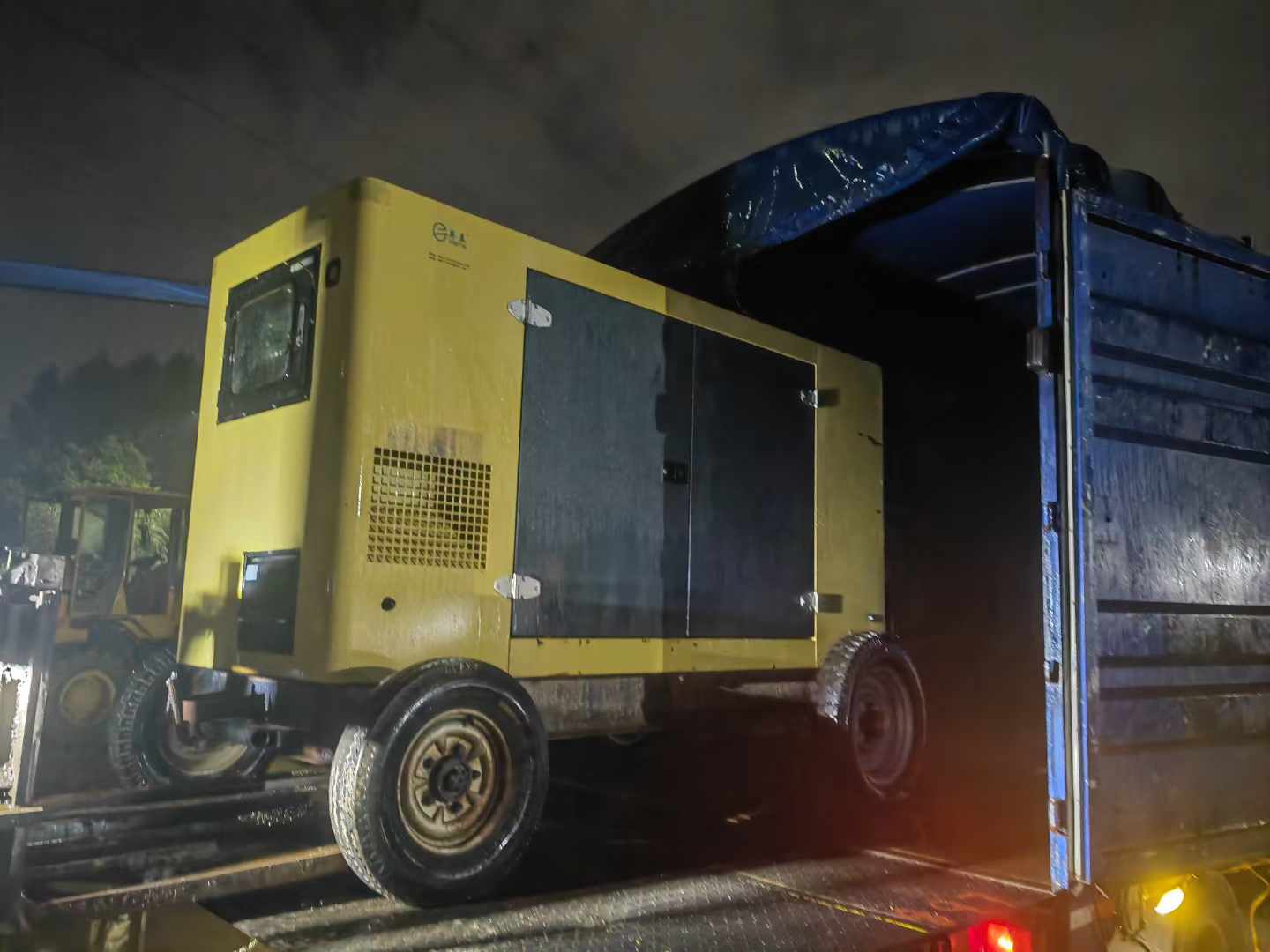 湾岭镇如何根据负载特性选择合适的柴油发电机？