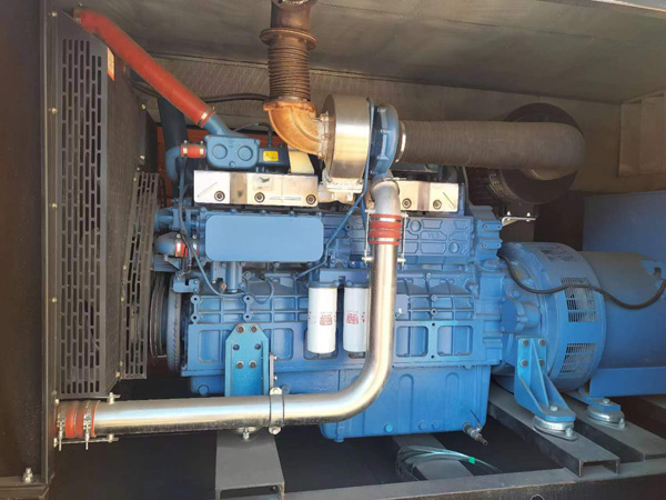 湾岭镇柴油发电机组一般有几种电压输出？