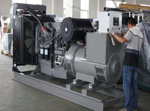 湾岭镇柴油发电机组和储能设备配合使用的案例