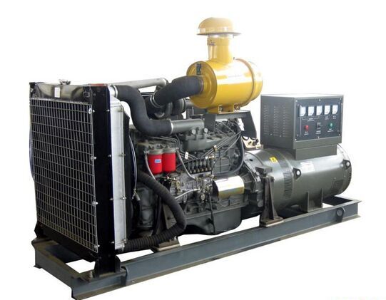 湾岭镇汽油发电机组冬季保养时，燃油系统需要注意什么？