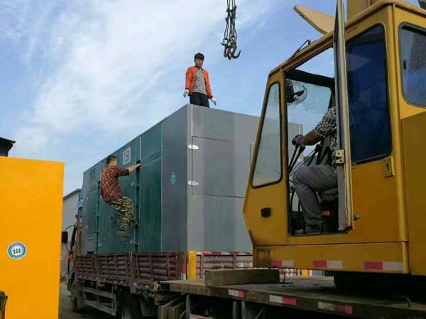 湾岭镇更换水冷式机油散热器密封件的操作流程是怎样的？