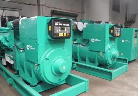 湾岭镇柴油发电机冬季保养需要特别注意哪些部件？